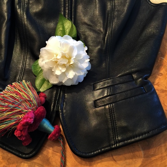 Anne Klein Jackets & Blazers - Host Pick! AnnKlein KID LEATHER VEST- RibbedCollar